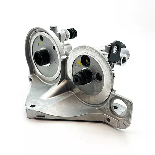 Volvo 21870635 21336013 21900852 21023285 Fuel Filter Housing For D13 D16