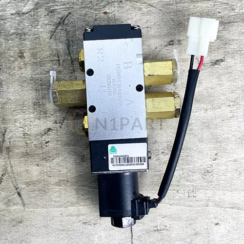 Original FG9804364035 2 Two-position Five-way Solenoid Valve 24V For SINOTRUK HOMAN H3