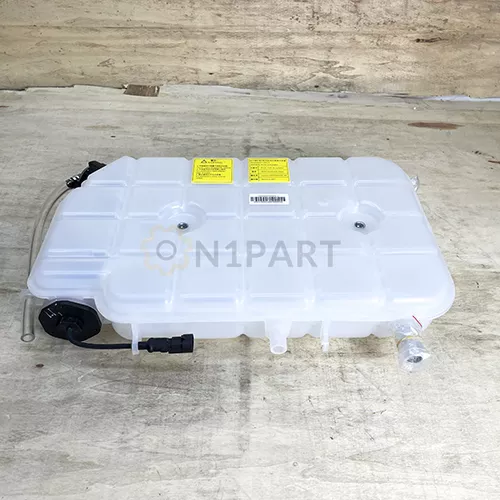 LG9704530503 Expansion Water Tank For HOWO Light Truck